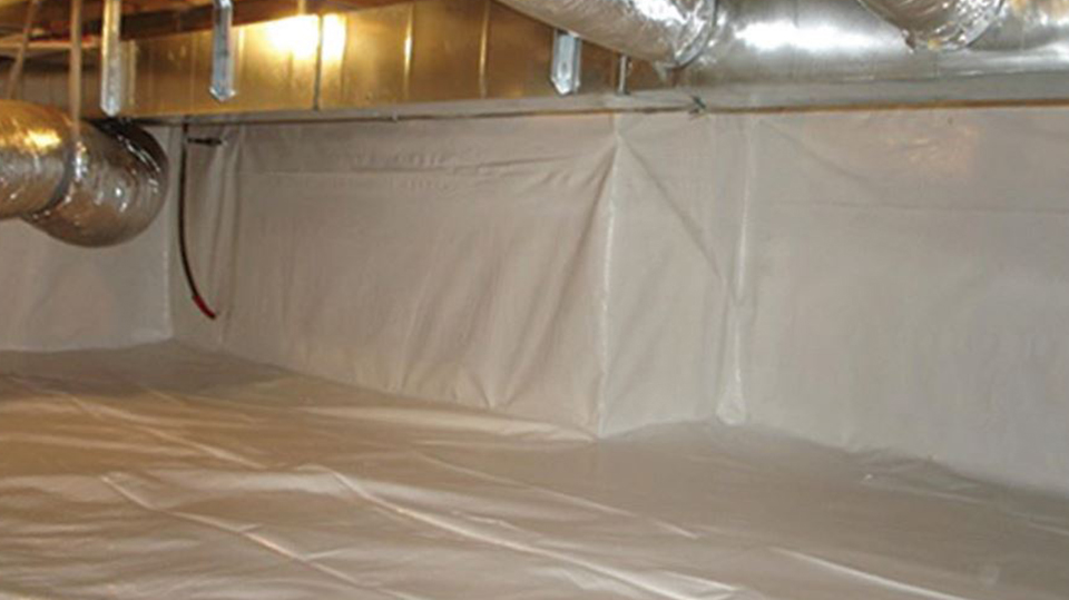 Fully encapsulated crawl space